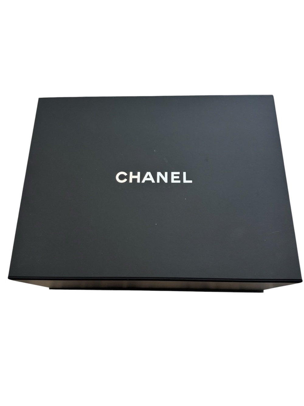CHANEL Box Magnetic Flap 14.5 x 11 x 6” Deep - Picture 3 of 6
